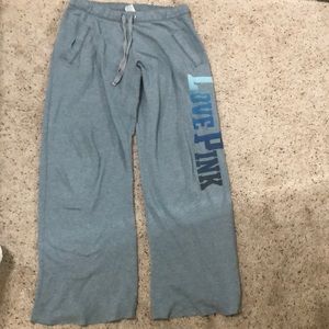 Victoria Secret sweats w/ pockets !